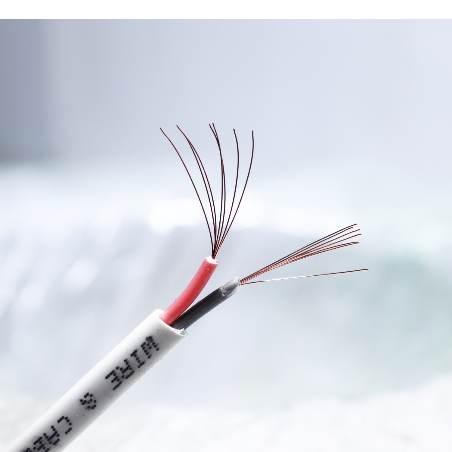 White 7-20 Flat Pure Copper Cable 90 Mtr