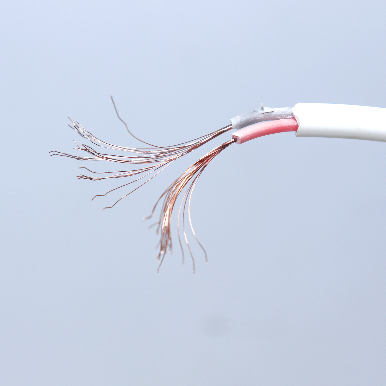 23/40 Flat Copper Wire 91 Mtr - Color: White /Black