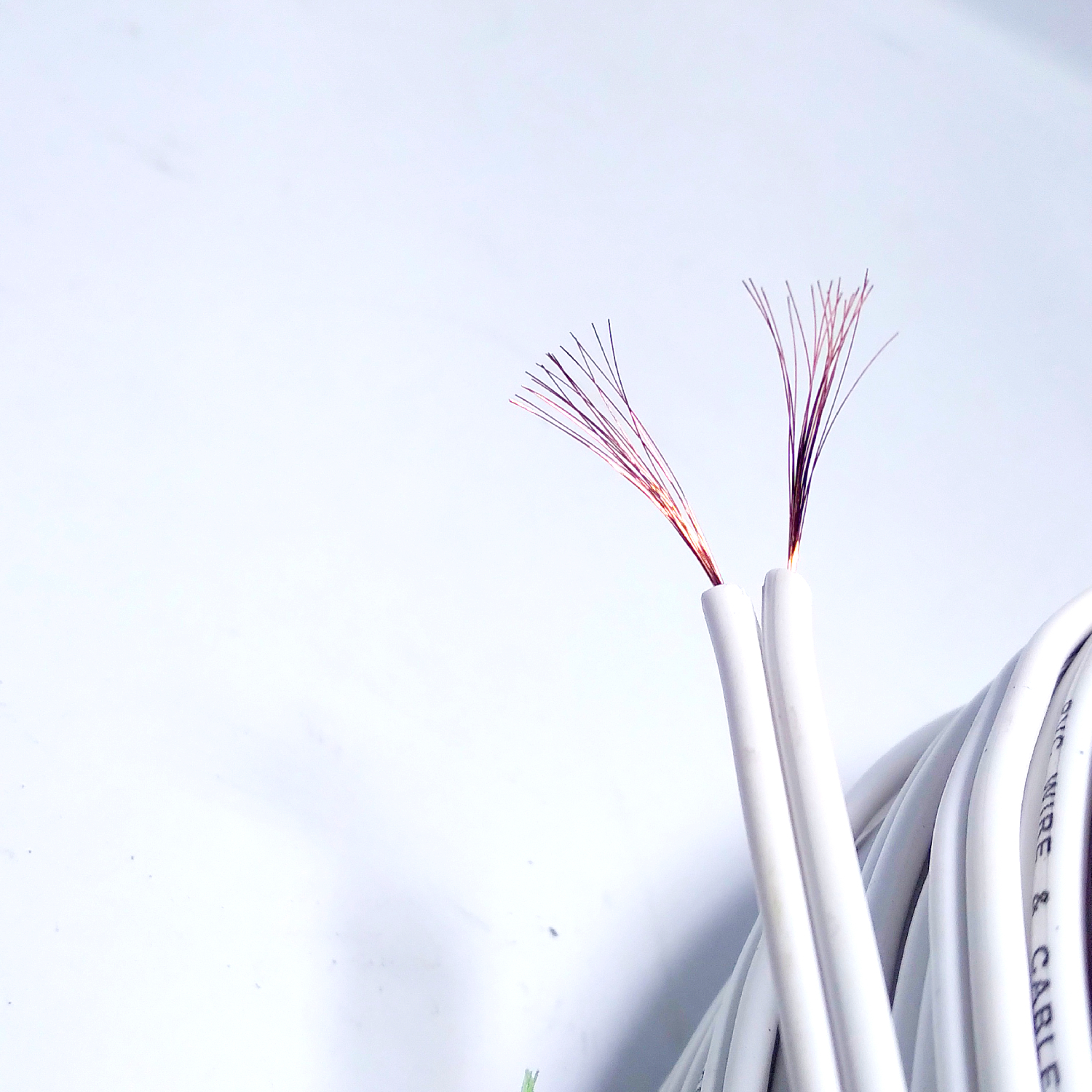 White 23/76 Parallel Flat Copper Wire 82 Mtr (White)