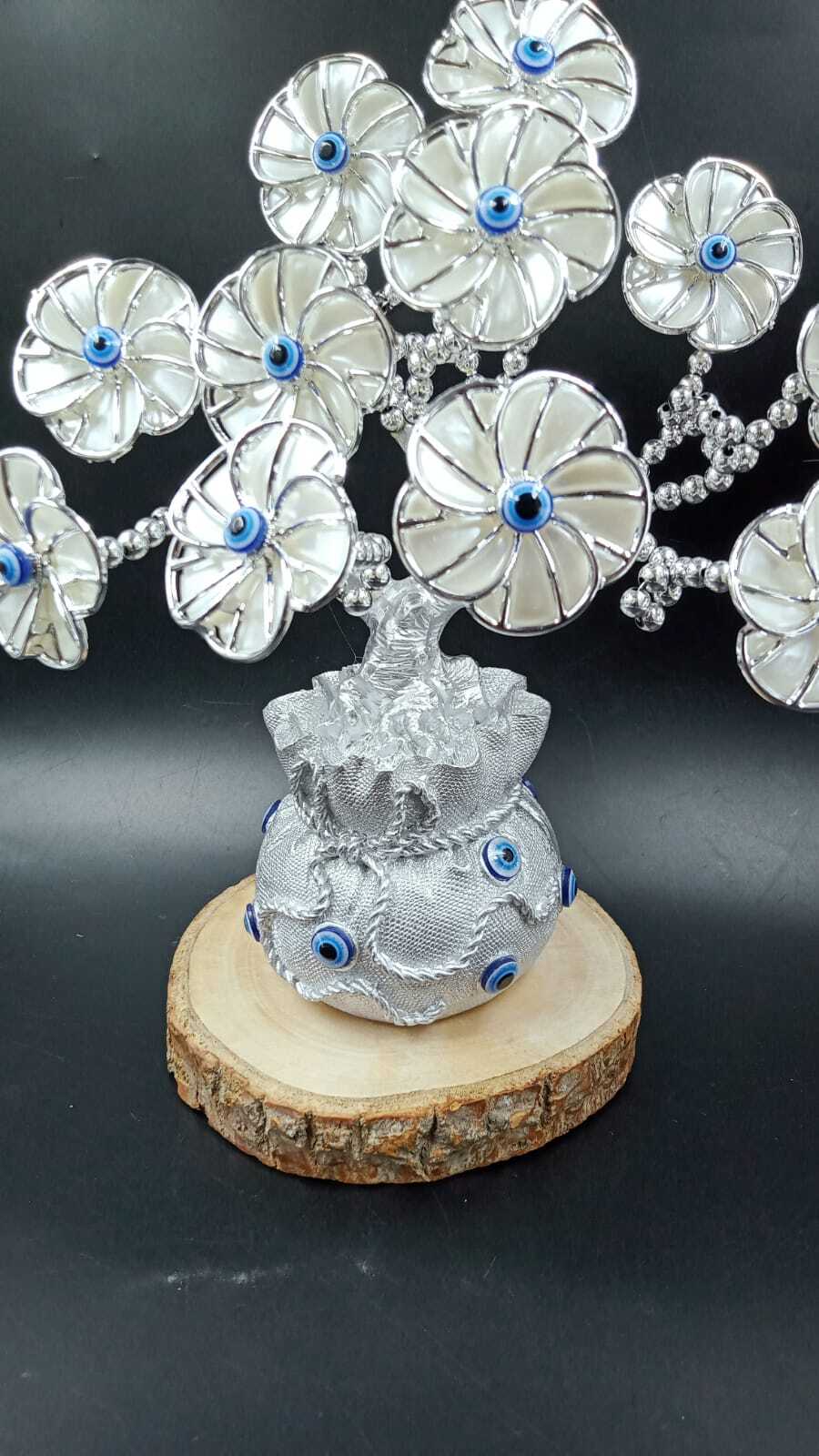 Silver Evil Eye Tree - Material: Metal