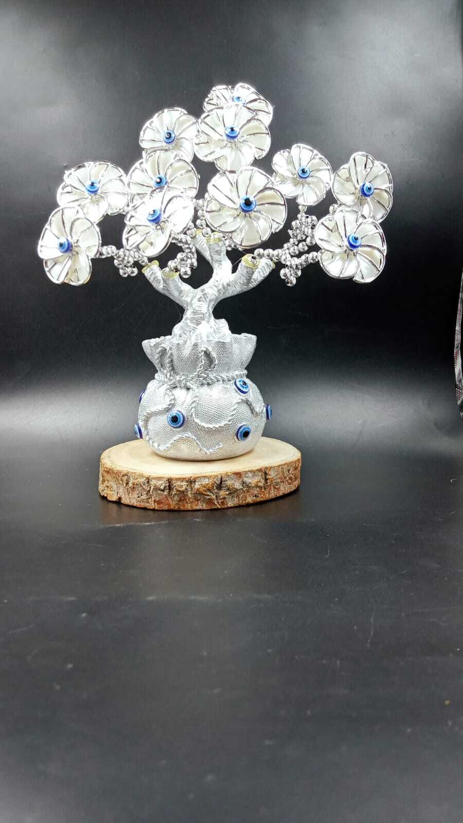 Silver Evil Eye Tree - Material: Metal