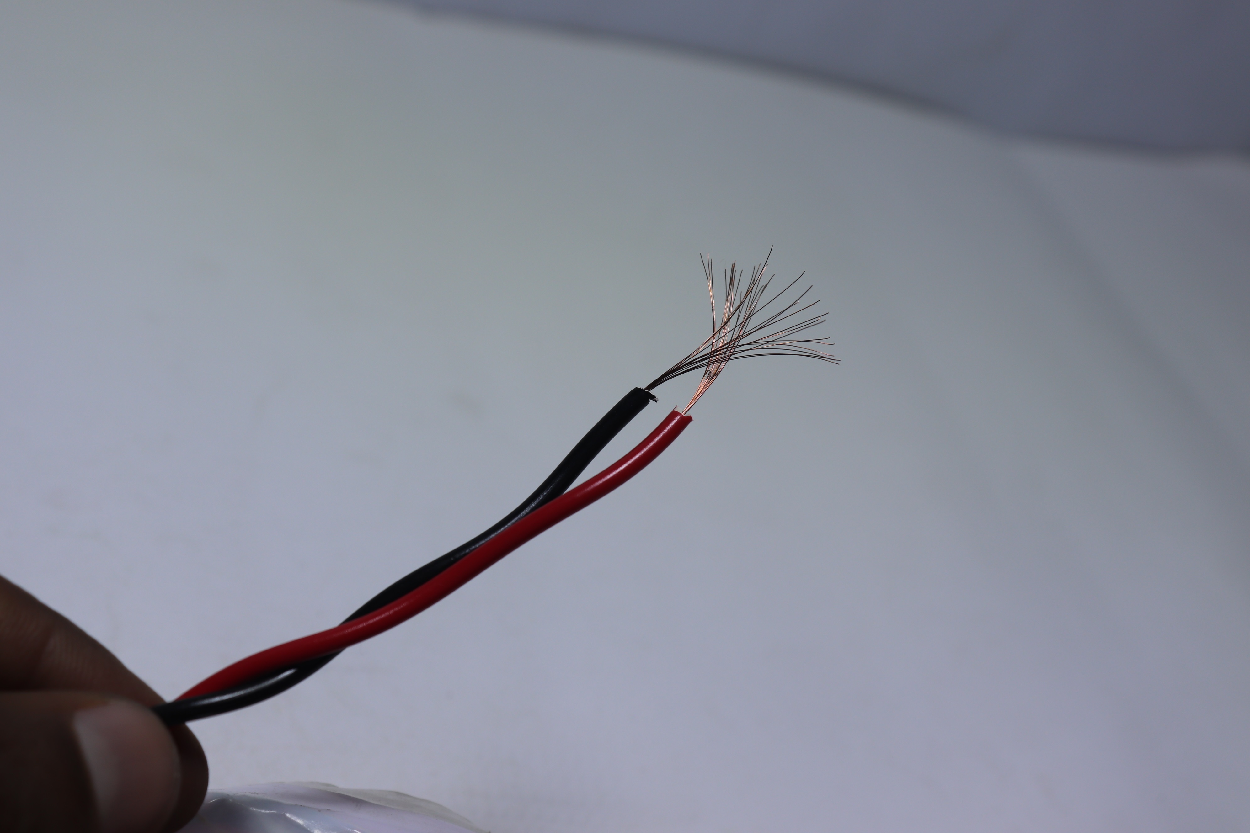 23/76 Cp Copper Flexible Twisted Wire - Color: Multi Color