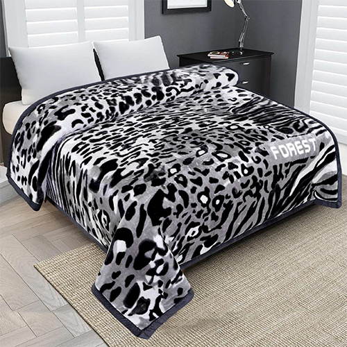 Forest Cloudy Blanket - Color: As Per Requirement