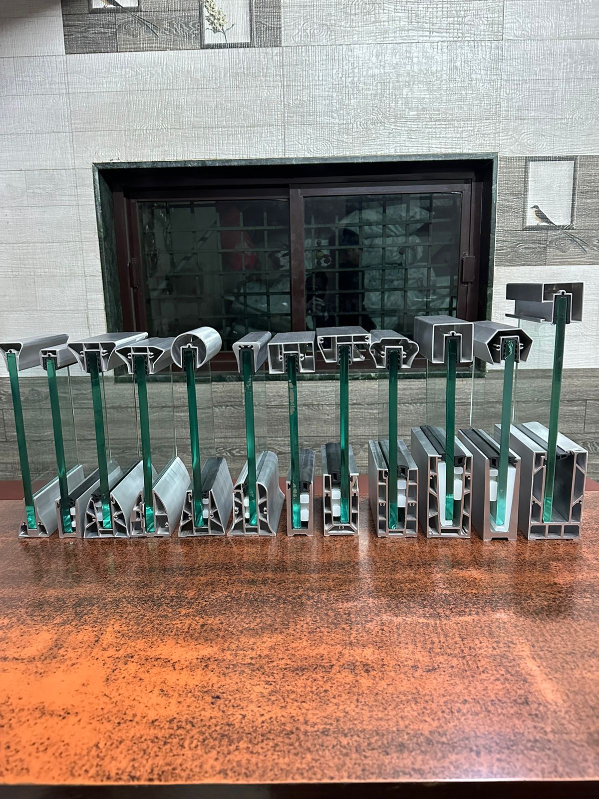 Aluminium Top Handrail - Aluminum Alloy 13ft & 16ft Lengths Customized Style Any Color Powder Coated Uv Proof Finish Casting Tech