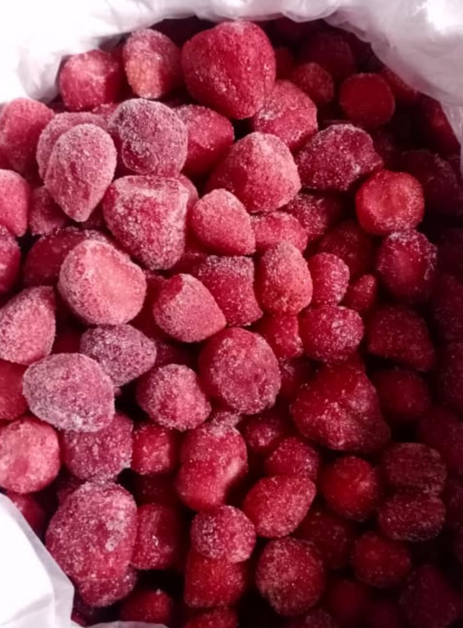 Scooped Frozen Strawberry Fruits (Whole) - Whole Red Berries , Non Glutinous, Sweet Ovel Shape, Iqf Freezing Process, 12-month Shelf Life