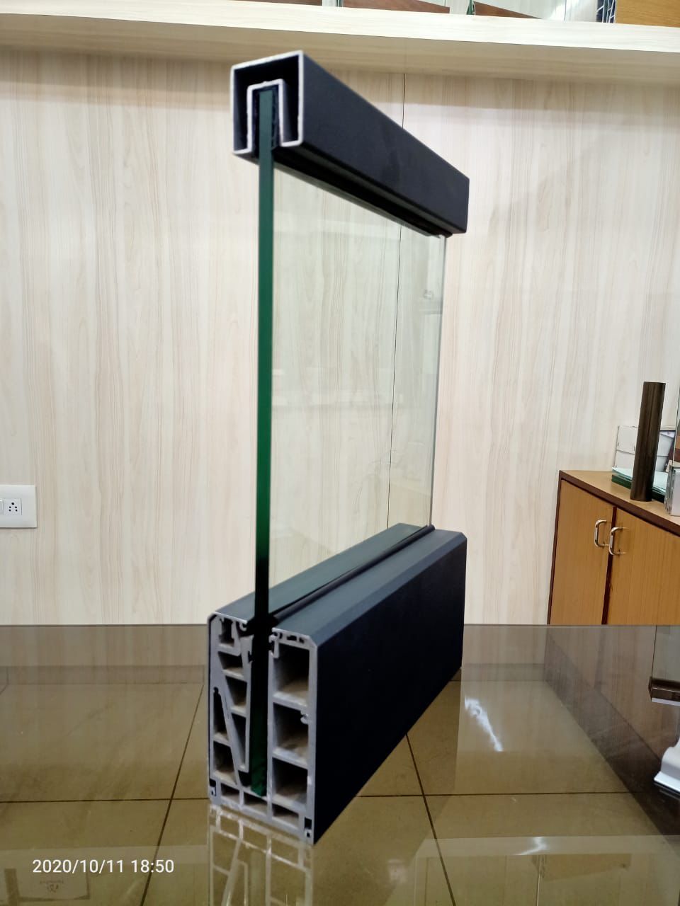 Aluminium Balcony Railing - Aluminum Alloy, 13 & 16 Feet Lengths, Any Color | Eco-friendly, Powder Coated, Customized Aesthetic Design