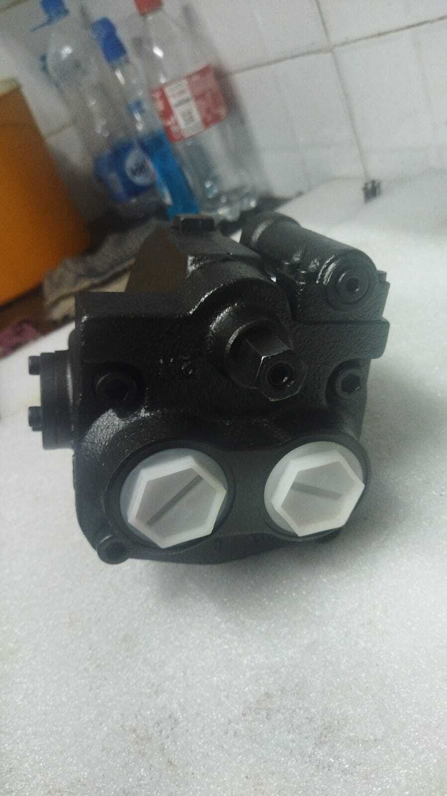 Daikin Hydraulic Pump - Material: Stainless Steel