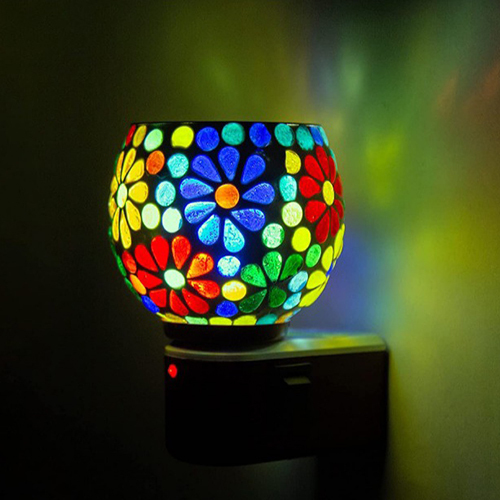 Kapur Dani - Glass, Customized Size, Various Colors | Engraved Design, Polished Finish, Modern Art Style, Corrosion-Resistant, Easy to Clean