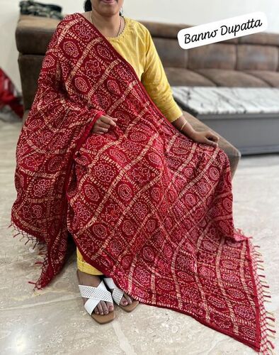 चिनोन दुपट्टा - फबज़ने एक्सपोर्टर