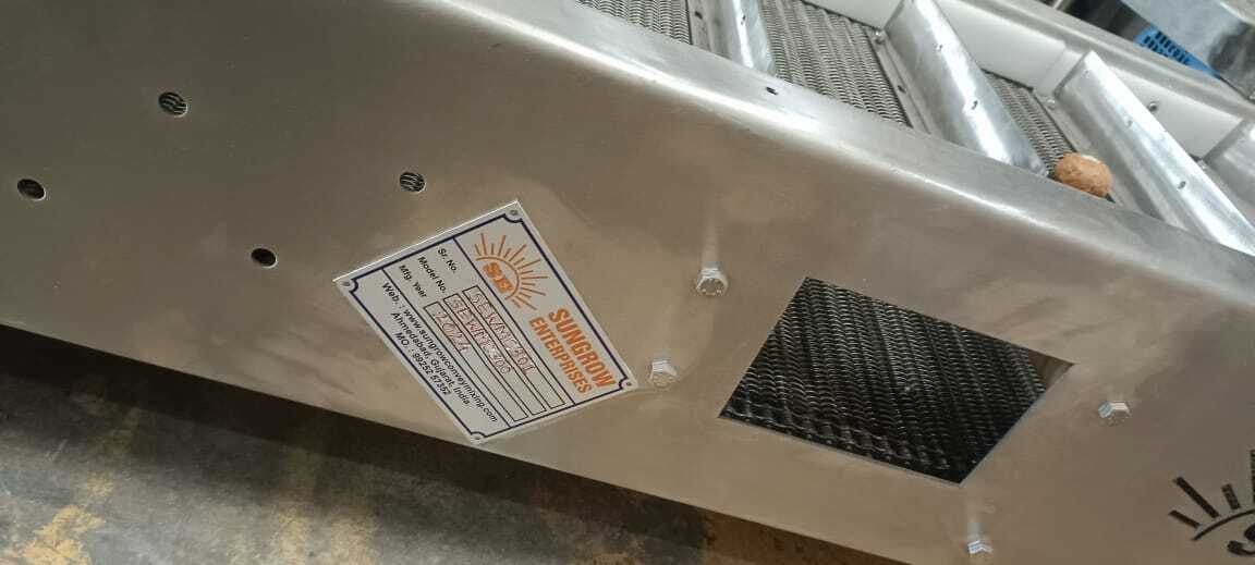 Wire Mesh Belt Conveyor - Mild Steel, 110-215 Volt, Silver | Electric Power Source, Supports Loads Up To 2,000 Lbs, Ideal For Industrial Use