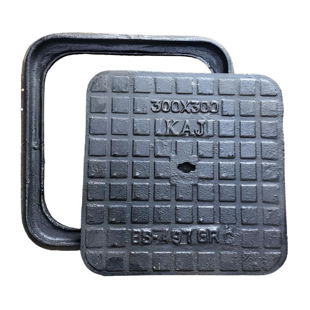 Cast Iron Manhole Cover - Square Design , Bitumen Coating For Enhanced Durability And Longevity