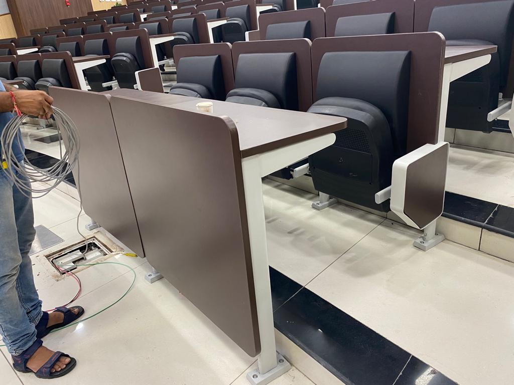 Auditorium Tip Up Chair With Front Desk - Application: School