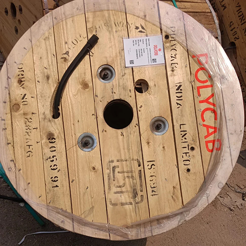 240 SQMM X 3.5C पॉलीकैब एल्युमिनियम आर्मूड केबल