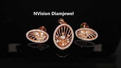 Lab Grown Diamond Orbit Pendent Set