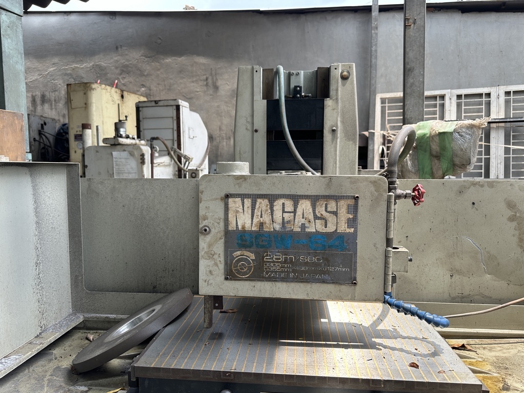 1443 Nagase Surface Grinder