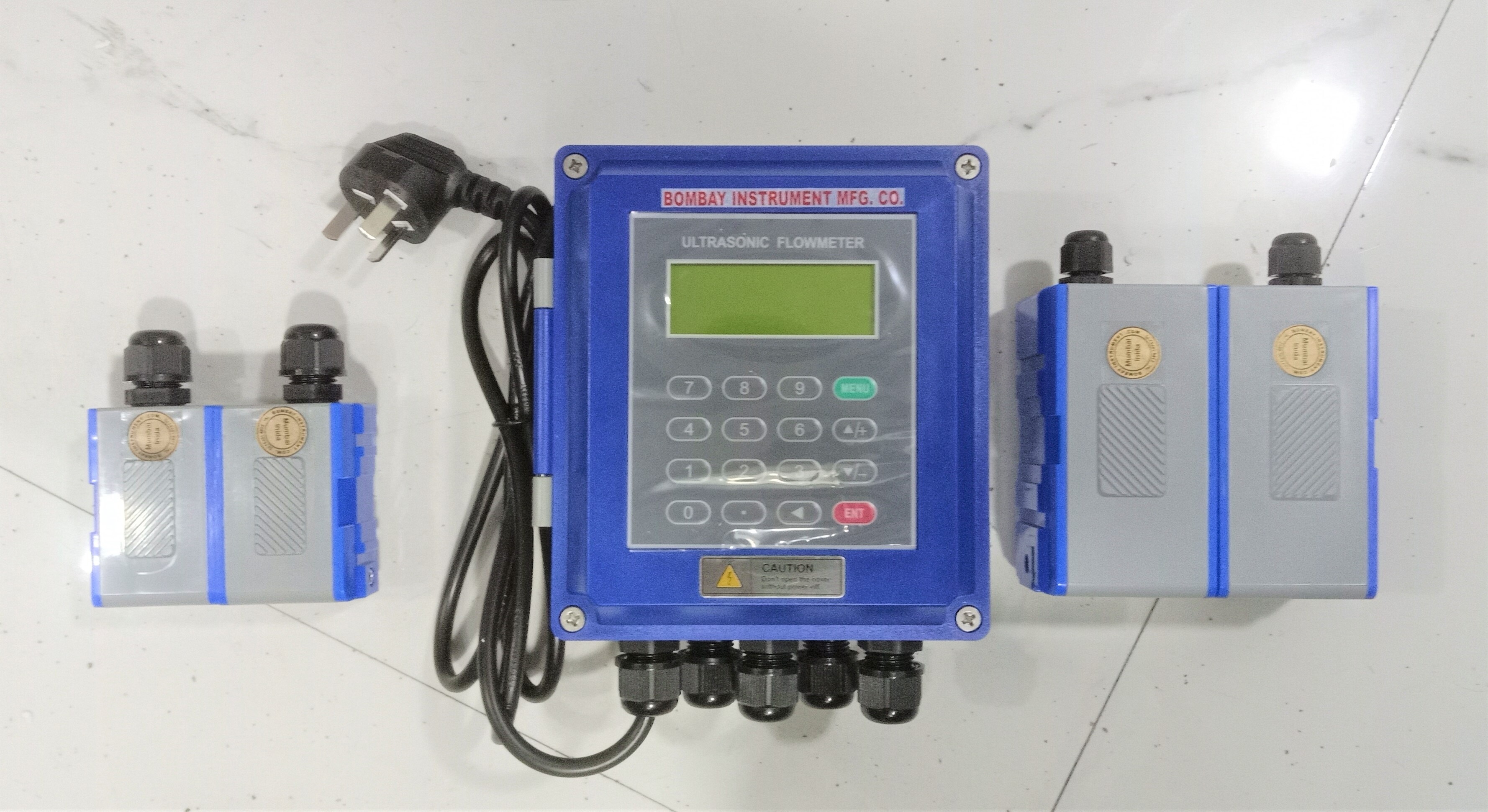 Wall Mount Ultrasonic Flow Meter - Stainless Steel & Pvc, 15mm To 6000mm Range, Blue Color, Digital Display, Industrial Use