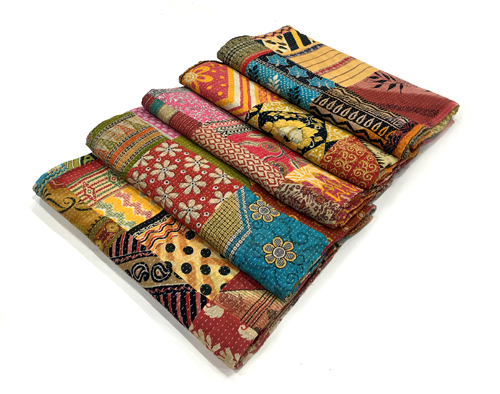 Vintage Kantha Patchwork Gudari - Color: Available In Different Colour
