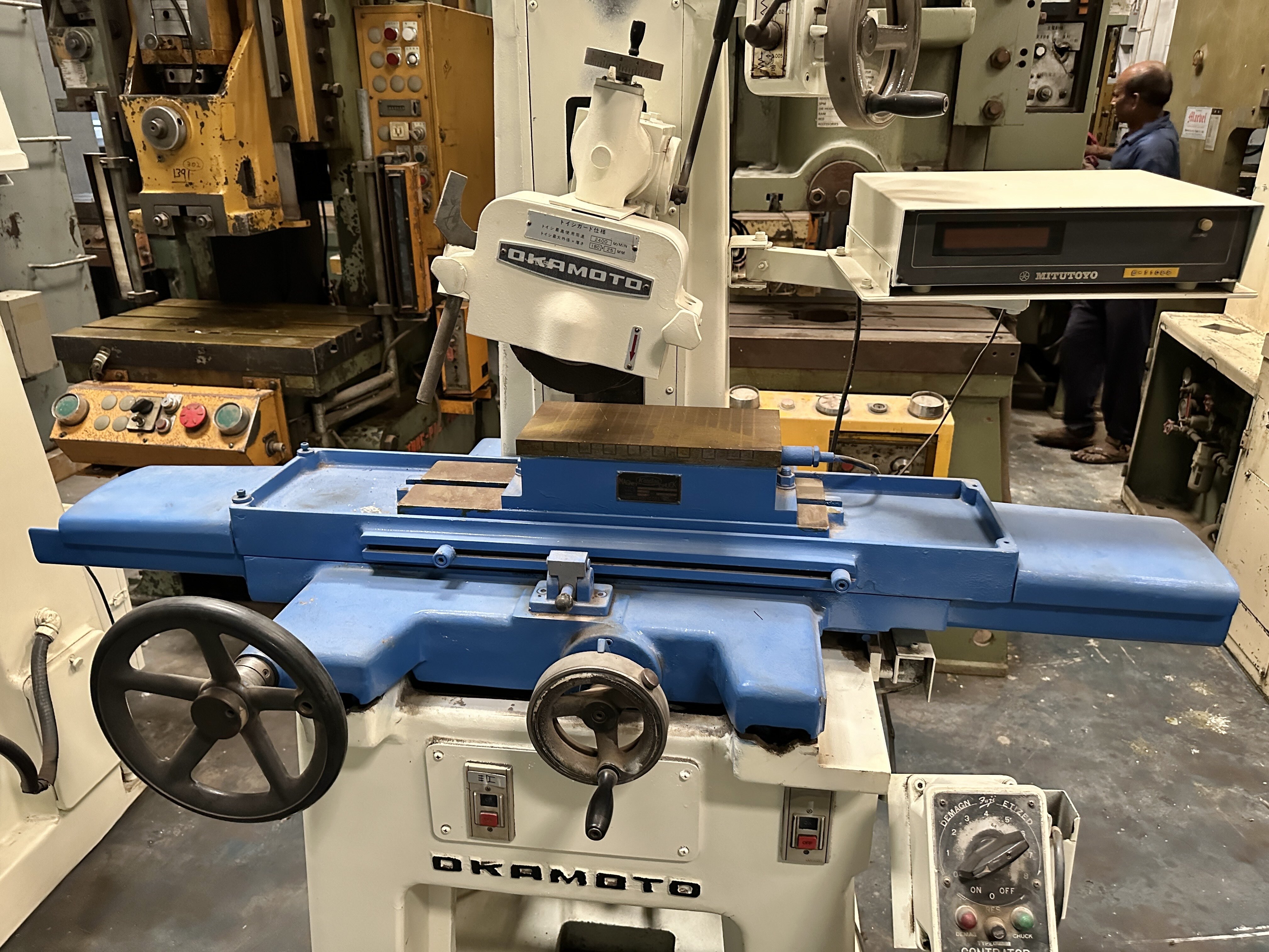 1382 Okamoto Surface Grinder
