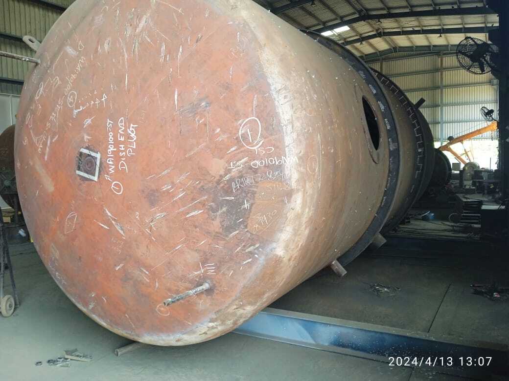 Storage Tank - Color: Brown