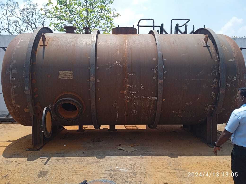 Storage Tank - Color: Brown