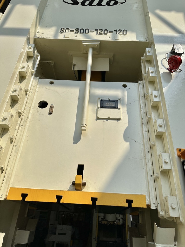1442 Sato H Frame Single Crank Press