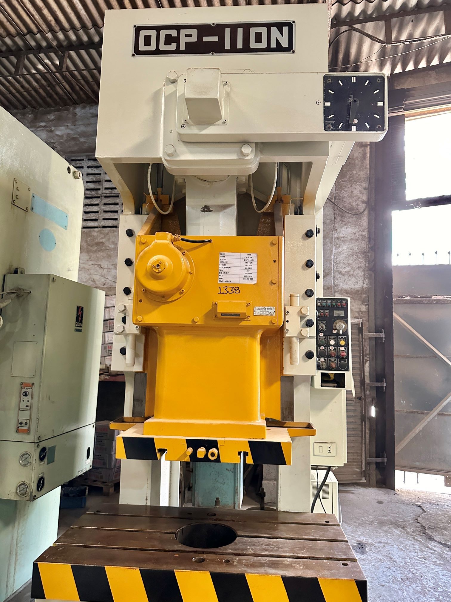 1338 Chinfong C Frame Single Crank Press - 110 Ton Capacity, 180mm Stroke, 1150x600mm Bed Size, 650x470mm Ram Size, 350mm Die Height, 50 Spm