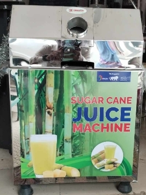 Sugar Cane Machine - Stainless Steel, 1.5x2 Feet , Green Color, 1.5hp Copper Motor | 200 Glass Juice Capacity, 1 Hour Operation, 1 Year Warranty