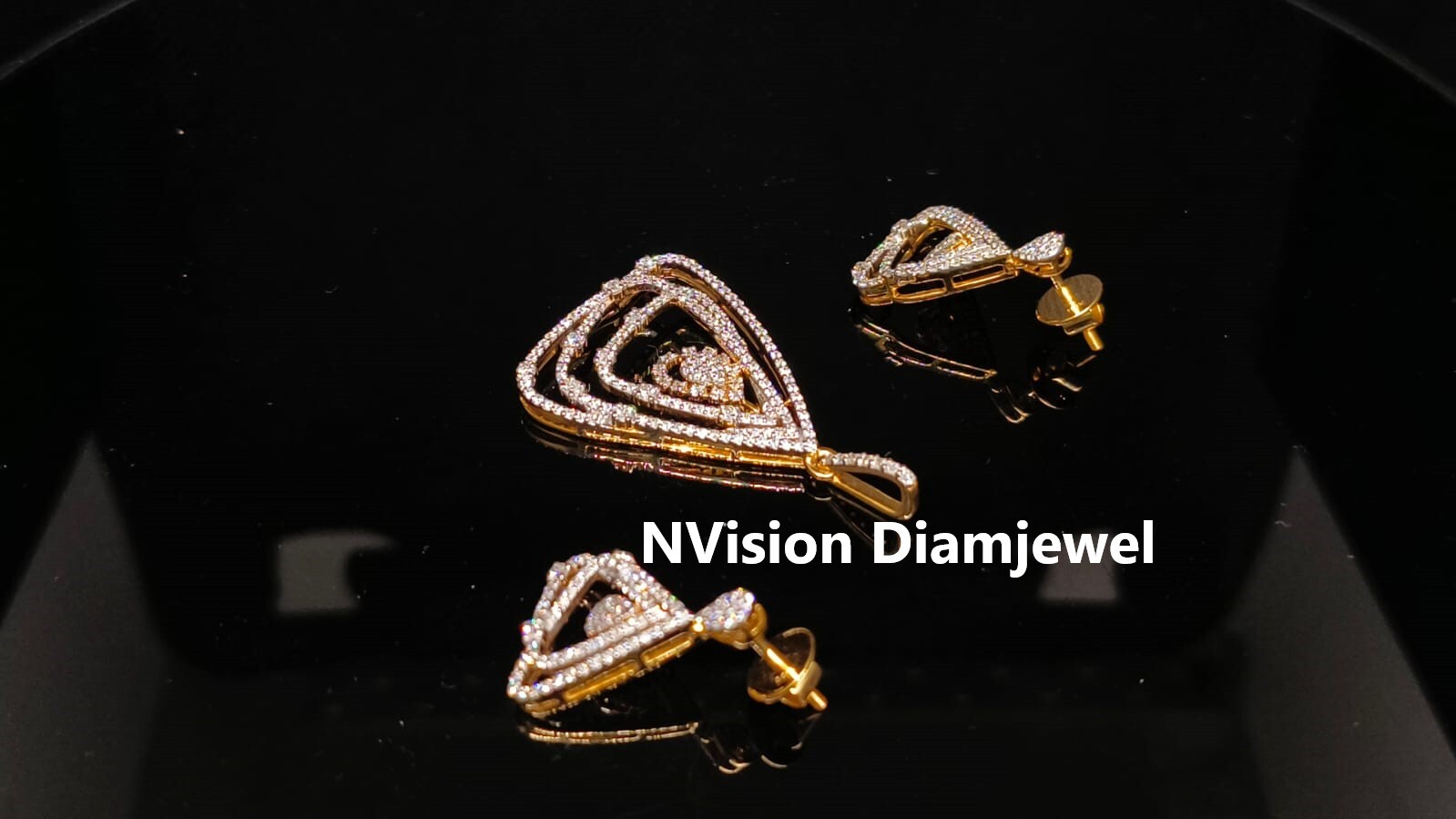 Modern Edge A Sleek Triangulate Sparkle Natural Diamond Pendant And Aa A Earrings