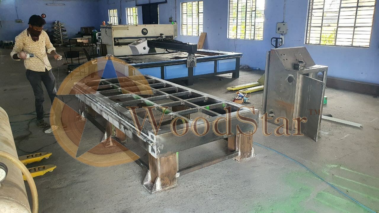 Veppur Cnc Wood Working Router Machine - Capacity: 1300kg Ton/day