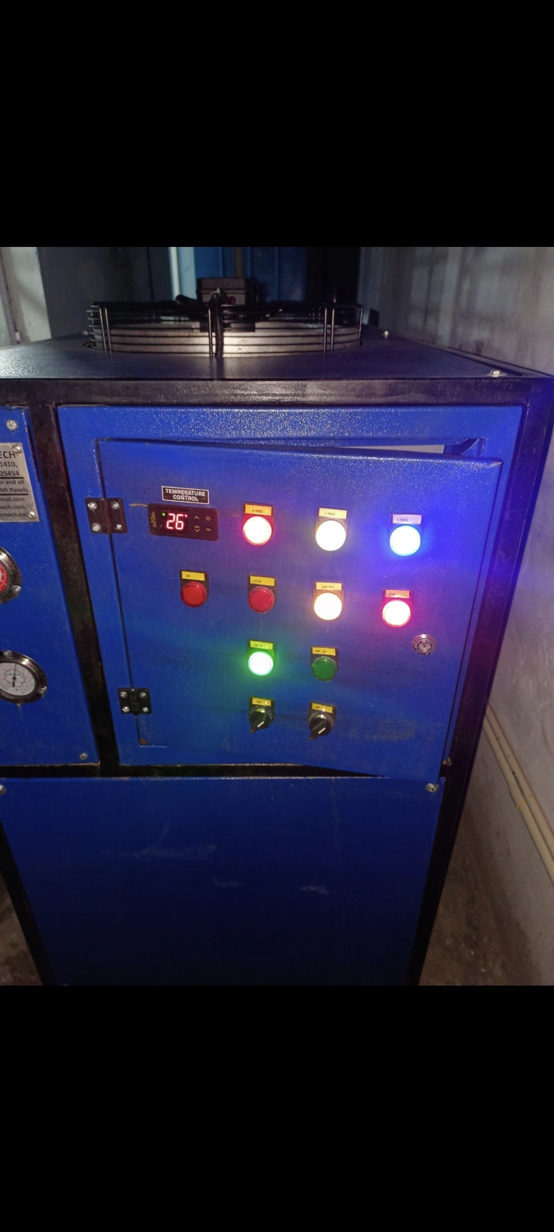 Air Cooled Chiller - Steel, 1000x800x1500 Mm | 5-10 Kw Cooling Capacity, R410a Refrigerant, 380v 50hz Power Supply, 300 Kg Weight