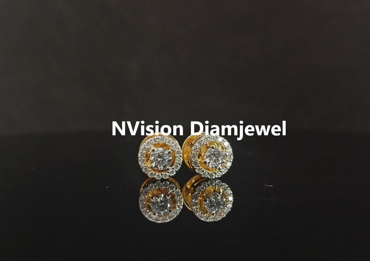 Celestial Halomesmerizing Solitaire Natural Diamonda Studs - Diamond Carat Weight: 0.92 Carat