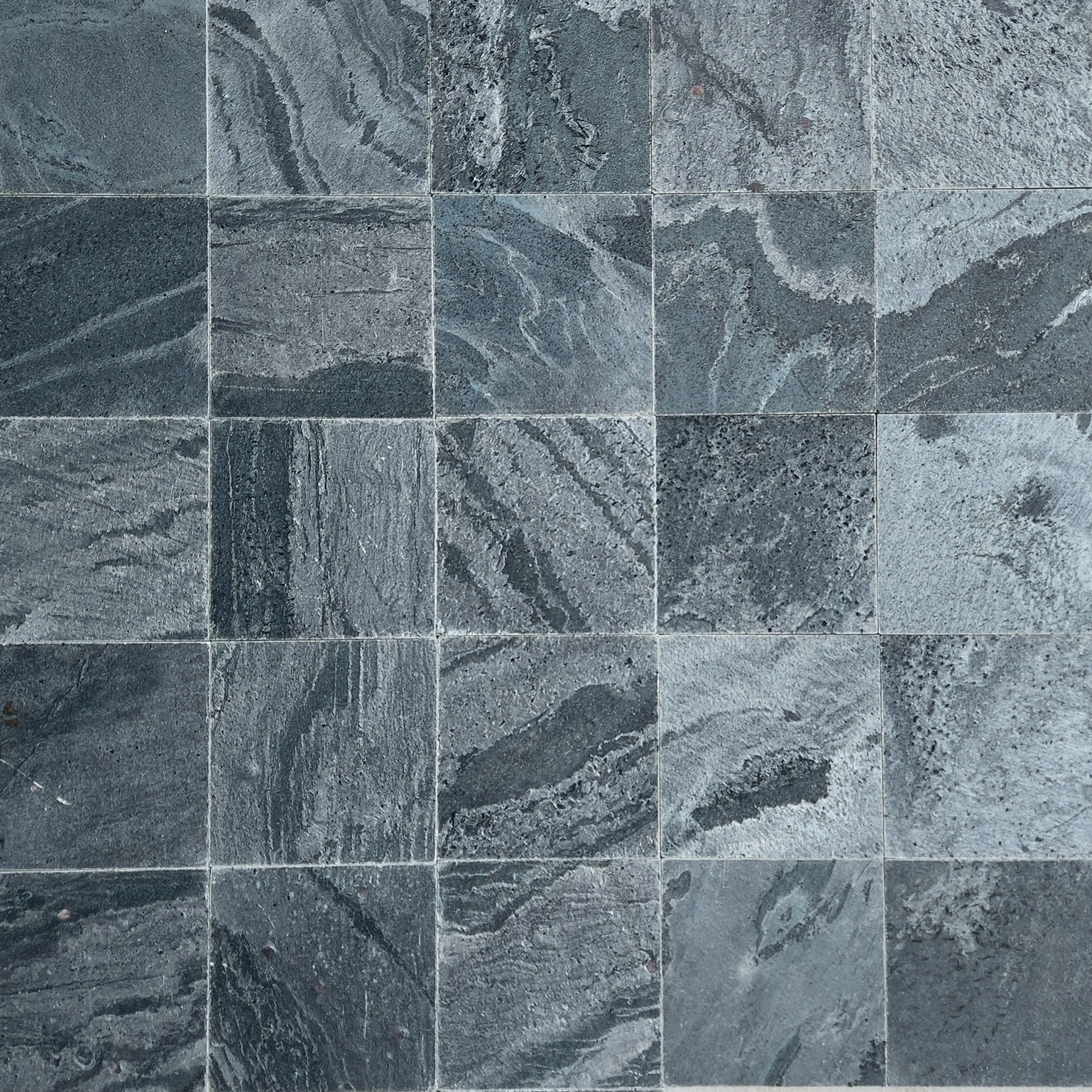 Honed And Brushed Silver Grey Quartzite Slate - Size: 100x100 Mm