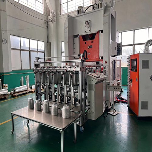 Mitsubishi PLC 40m2 एल्युमिनियम फॉयल कंटेनर मशीन साइमंस मोटर