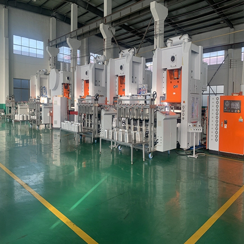 Silver White Mitsubishi Plc 3phase 26kw Aluminium Food Container Making Machine