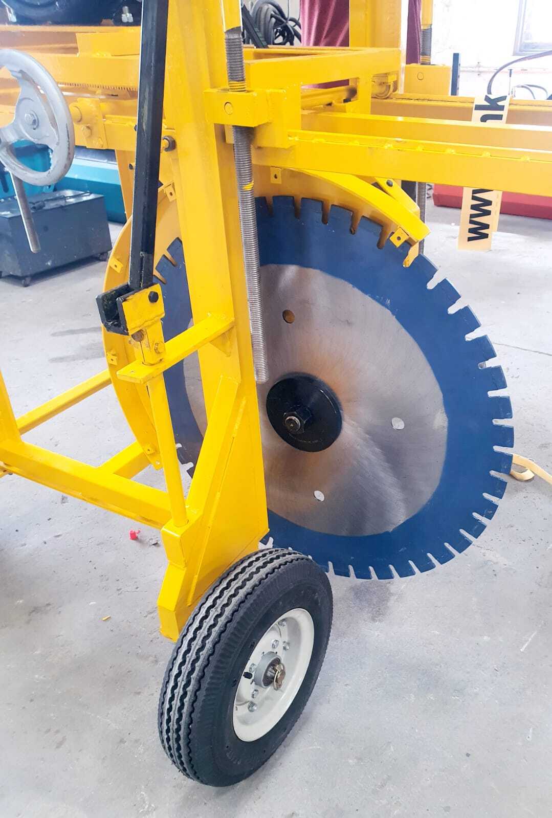 Concrete Kerb Cutter Machine Industrial