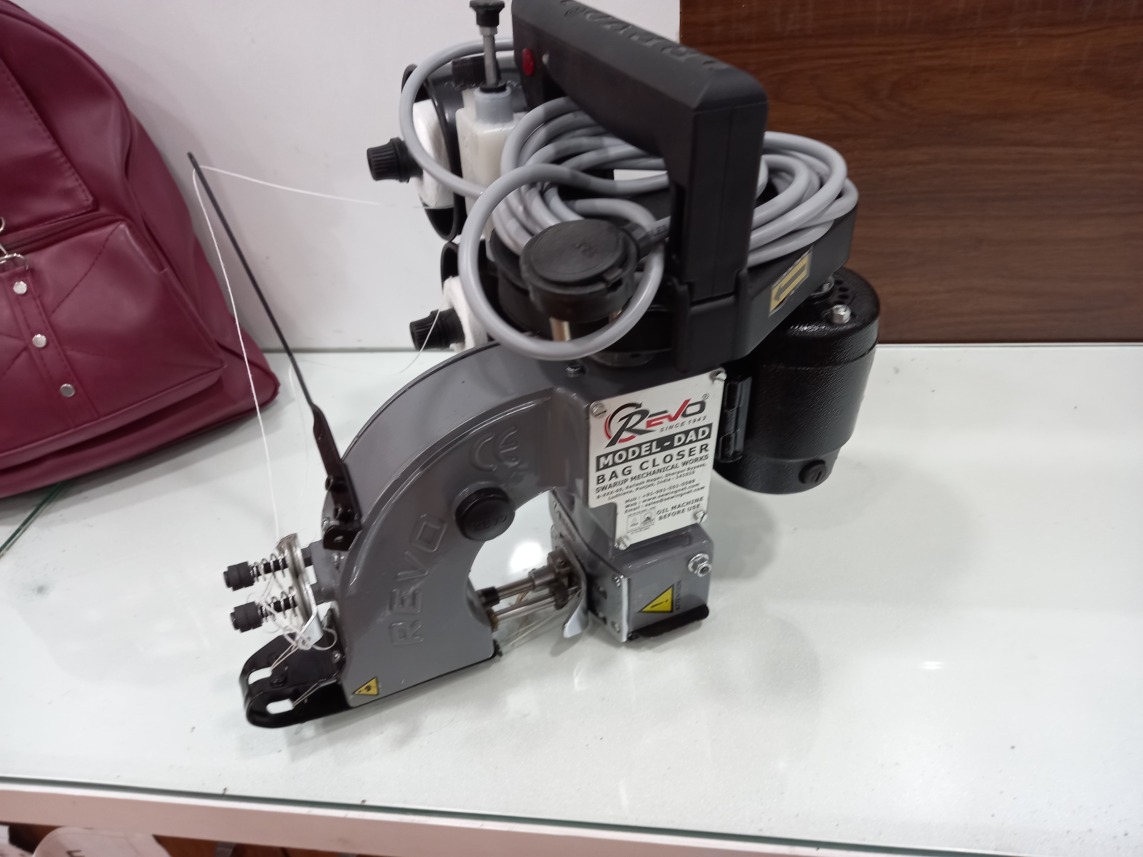 Double Thread Dadr - Automatic Grade: Semi Automatic