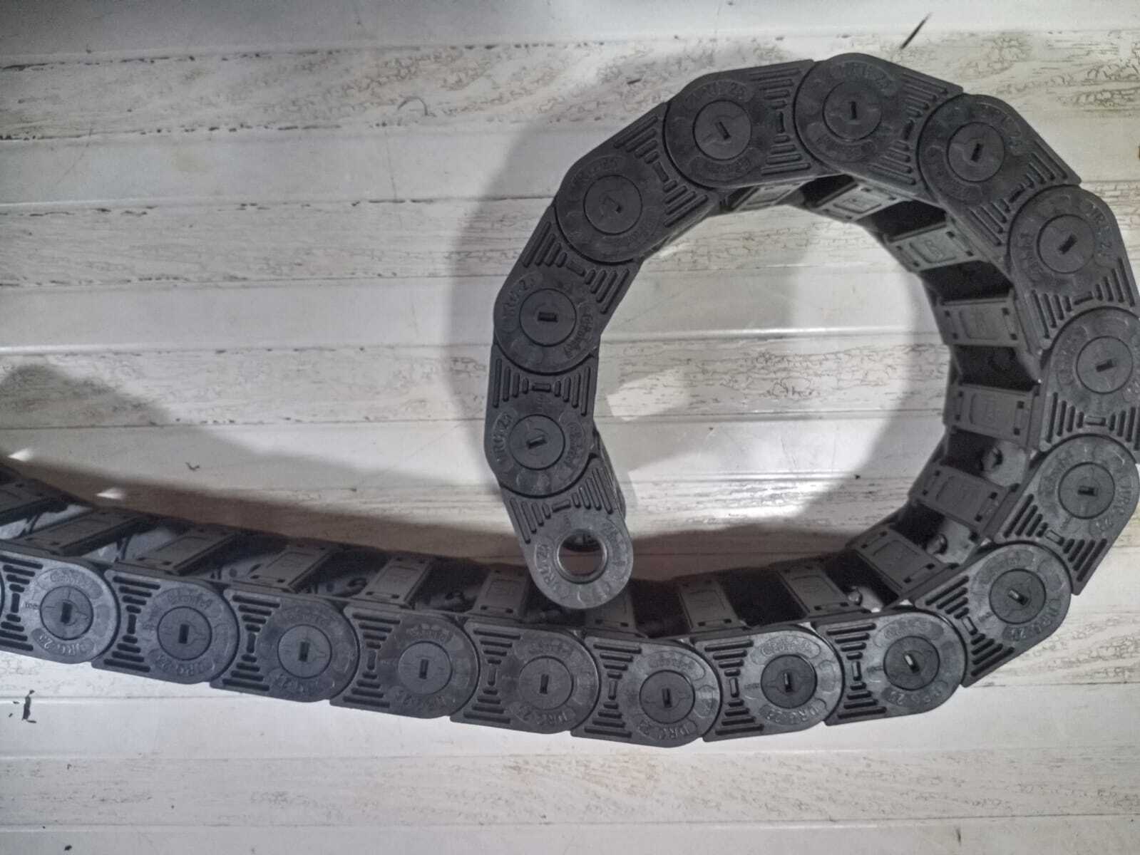 Drag Chain - Nylon-66, 25x75mm, Black | Ready Stock, Suitable For Machinery Usage, 1 Year Warranty