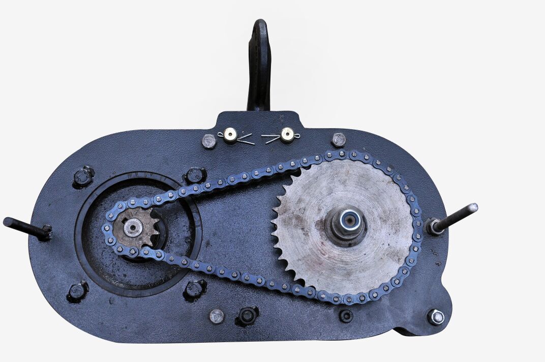 Chain Hoist - Stainless Steel, Lifting Capacity 1-5 Ton, 9 M Height, Electric Power Source, Travelling Speed 5 M/min | Ideal For Industrial Material Handling