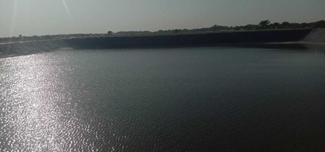 Hdpe Hippo Brand 420 Gsm Geomembrane Pond Liner Sheet - 6x50 Meters, Black Color, 500 Micron Thickness, Uv Stabilized Fabric