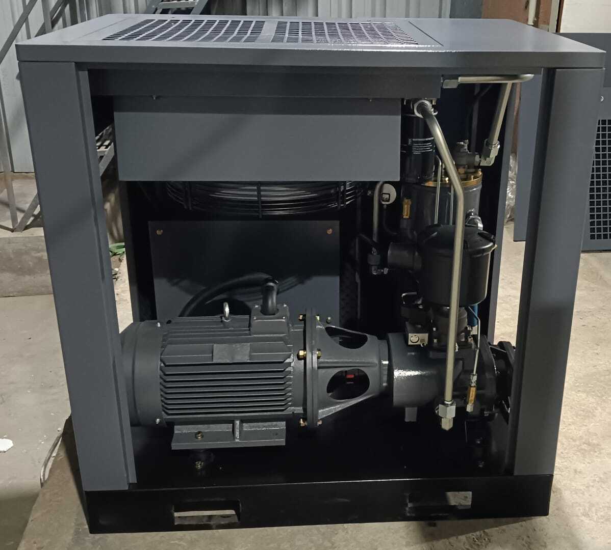 20hp Screw Air Compressor - 500 Cfm Flow Rate 500l Air Tank Capacity Ac Three Phase Power Source 10 Bar Pressure Silent Operation Portable Design Gray Color 1 Year Warranty