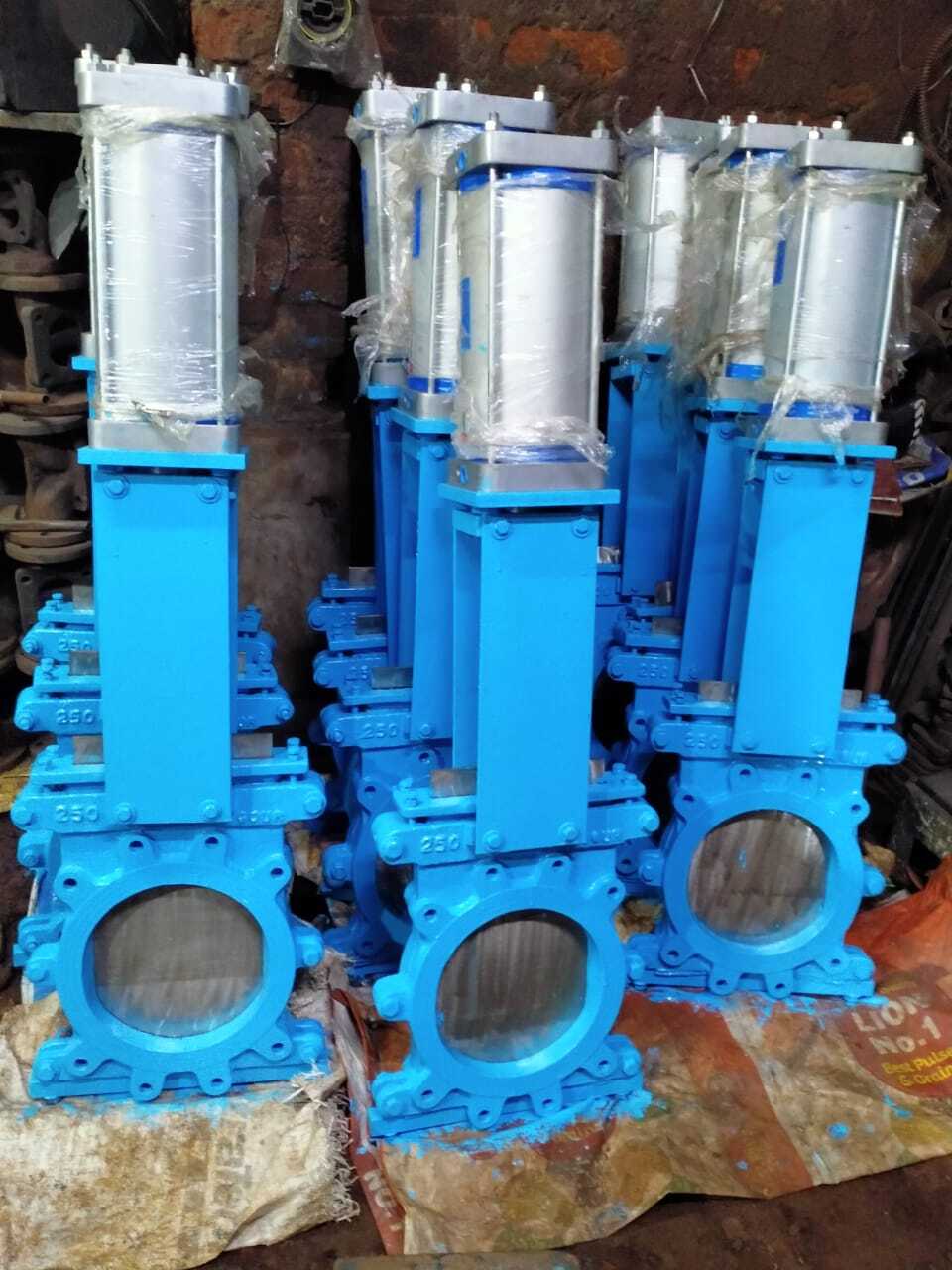 Knife Gate Valves - Cast Iron Body, 2-12 Inch Size Range, 150 Psi Pressure Rating | Stainless Steel Gate, 0-100â°c Operating Temperature, Iso 5211 Compliance