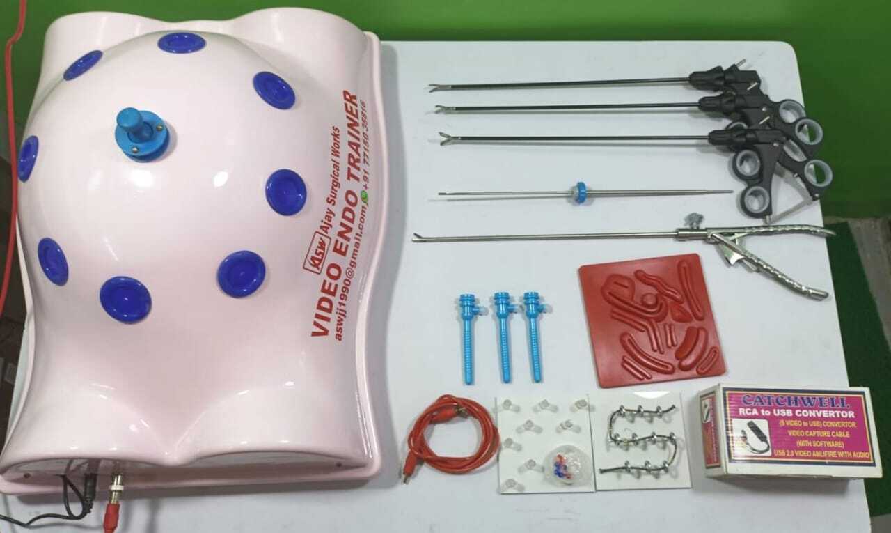 Laparoscopic Body Shape Endotrainer With 5 Basic Instruments - Material: Fiber And Plastic