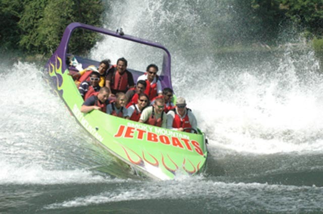 Jet Boat/ Speed Boat