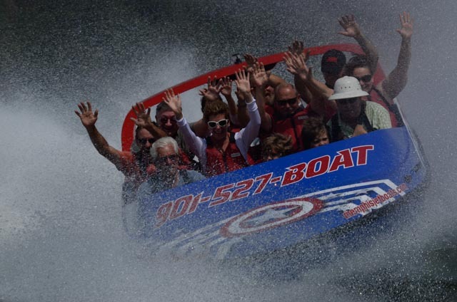 Jet Boat/ Speed Boat