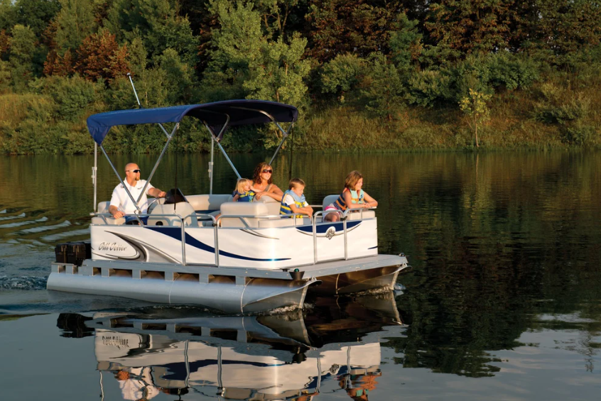 7518 Cruise Deluxe Pontoon Boat/ Deluxe Family Pontoon Boat/ Deluxe Cruise Boat/deluxe Cruize Boat/luxrious Cruise Boat / Apex Marine Deluxe Boat/apex Marine Luxrious Boat