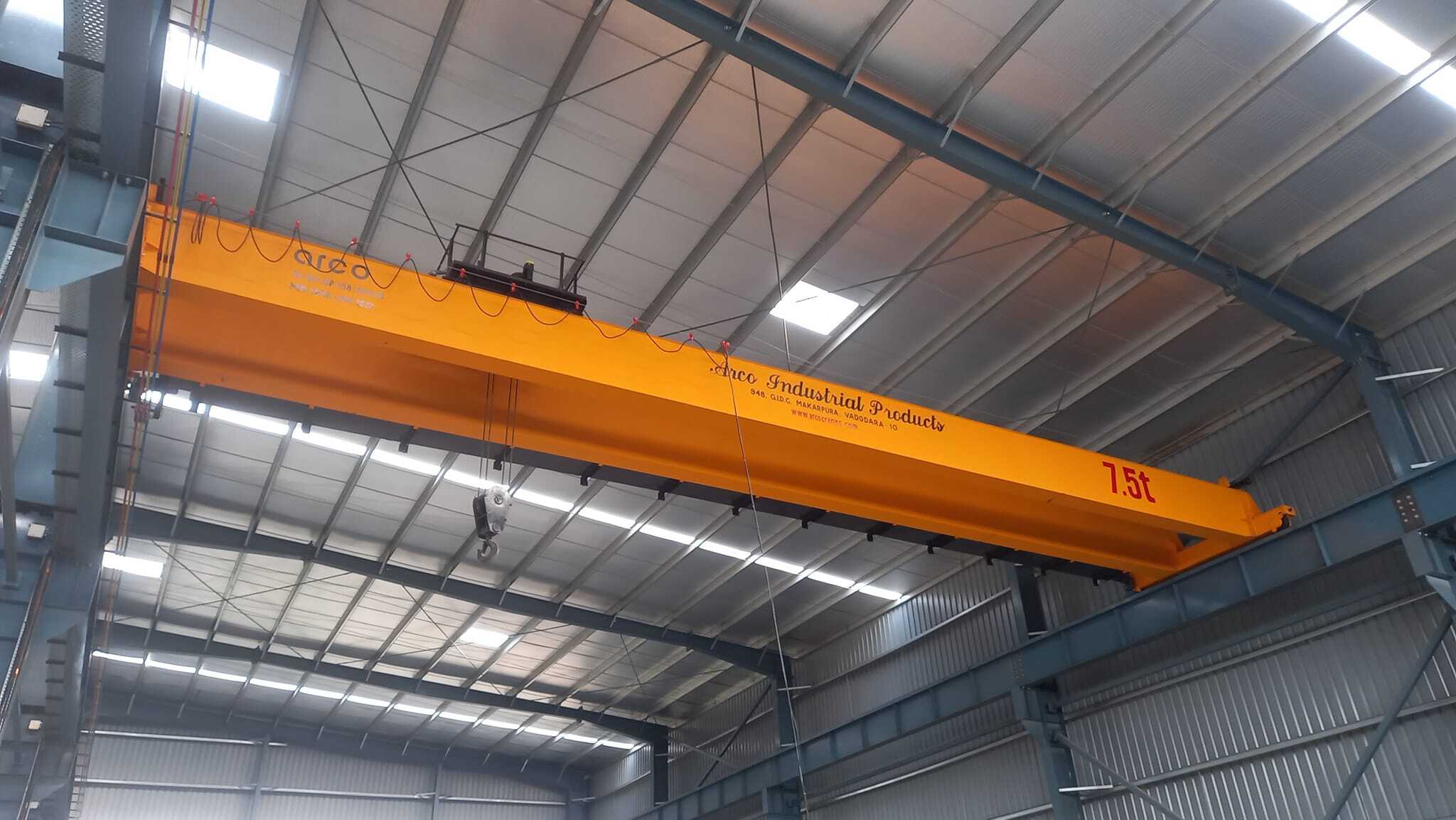 Dg Eot Cranes - Heavy-duty Steel Frame, High Precision Load Capacity And Versatile Operation