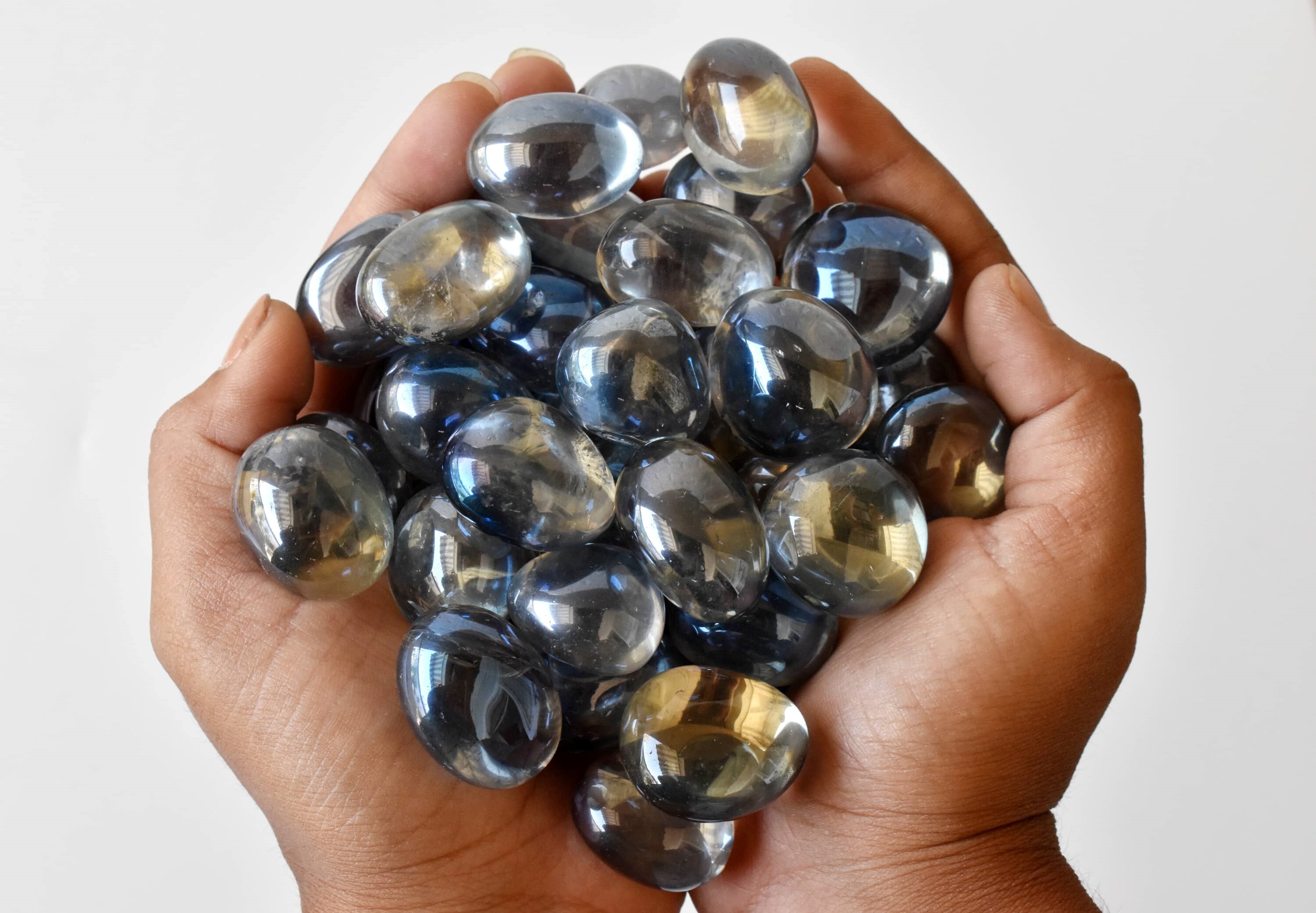 Aura Quartz Labradorite Tumbled Stones - 18-25mm Size Aaa Grade Natural Healing Crystals For Jewelry And Healing Practices