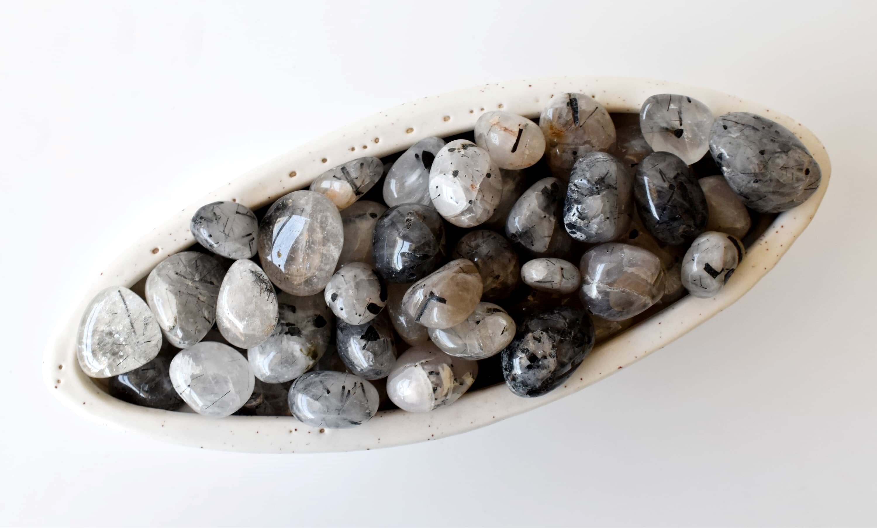 Black Rutile Tumbled, Healing Crystal Tumbled Stones - Grade: Aaa