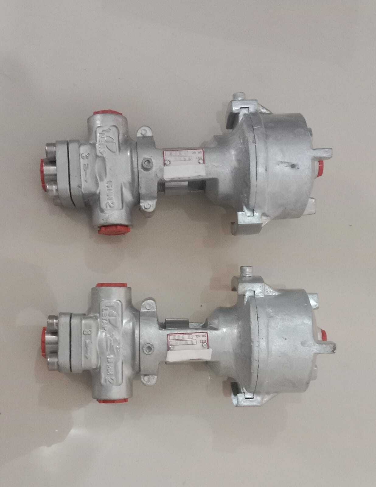 Tpc Series 3 Way Piston Valve - Stainless Steel, Dn25, Silver Color | High Temperature, Pneumatic Power Source, Soft Seat For Steam And Air