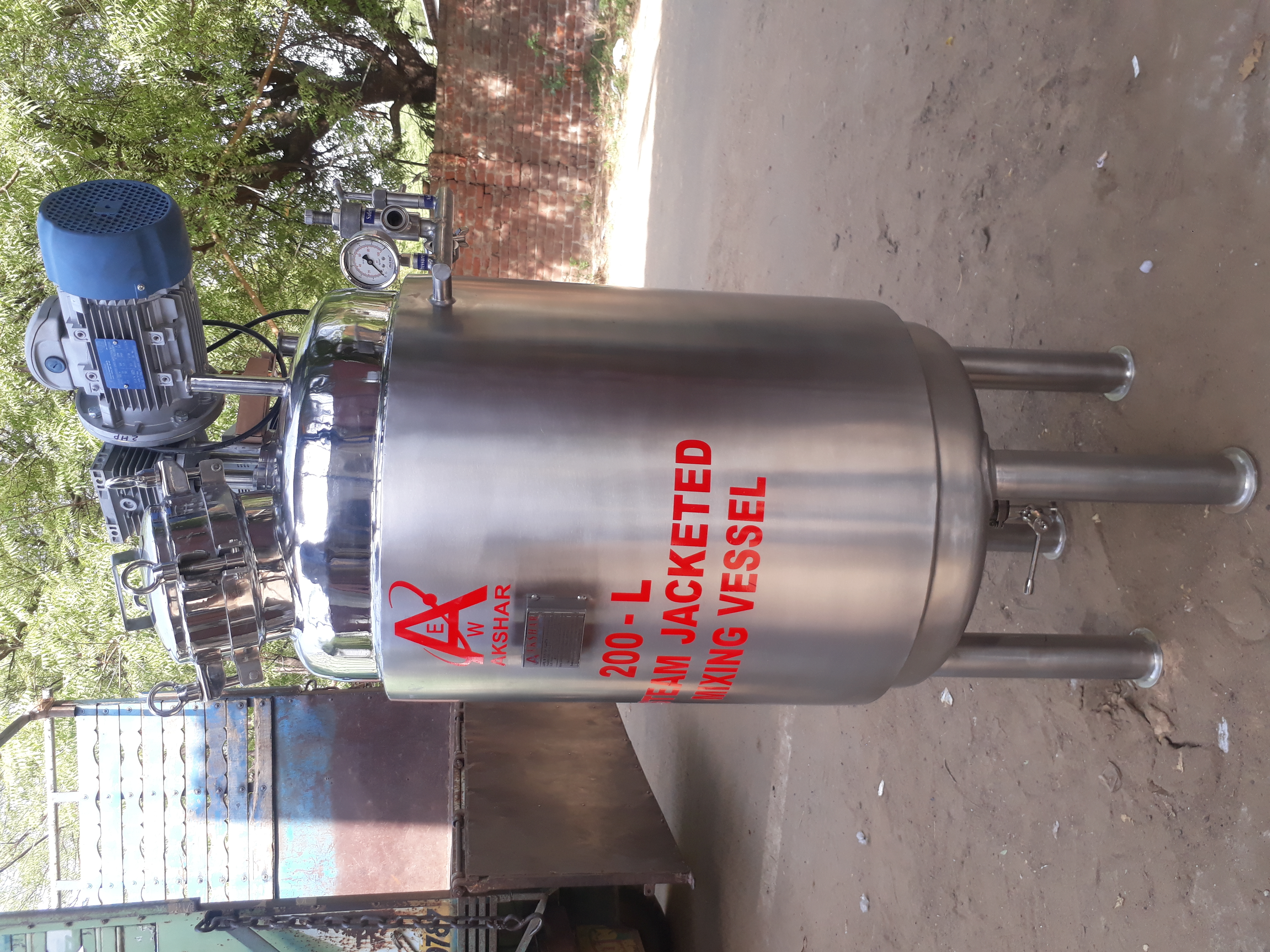 Jacketed Mixing Tank - Stainless Steel Ss316, Ss316l, Ss304, Ss304l | New, Industrial Use, Silver Color